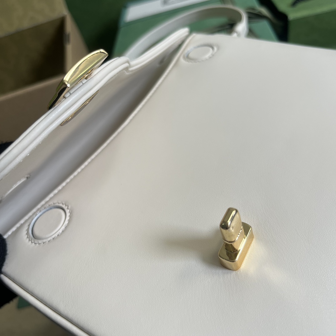 Gucci Equestrian Inspired Shoulder Bag(21-20-7cm)   - FashionPlug