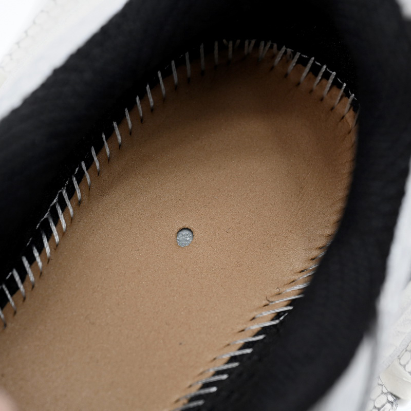 Balenciaga 3XL Trainers In Silvery - FashionPlug