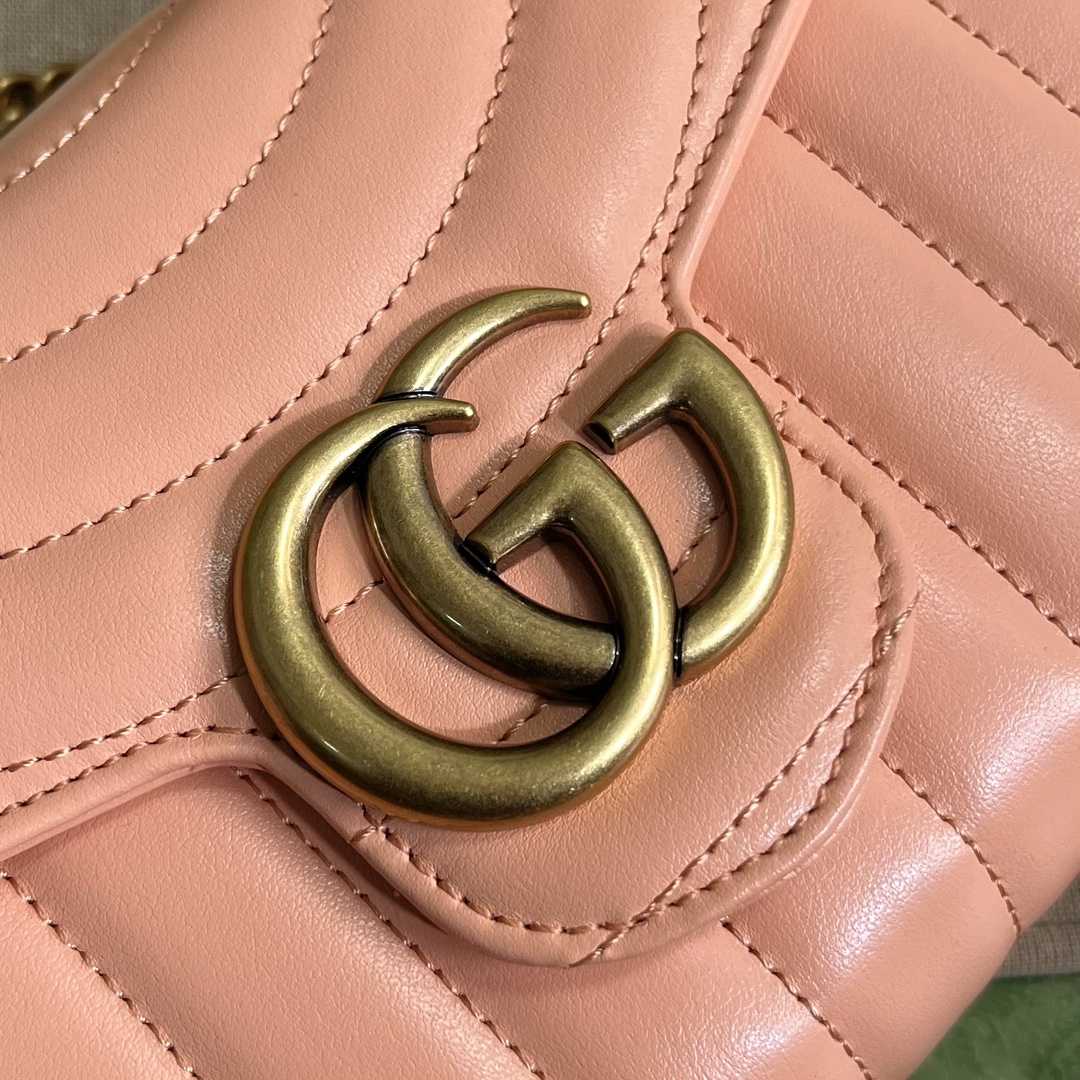 Gucci GG Marmont Matelassé Mini Bag(20-13-6cm)   - FashionPlug