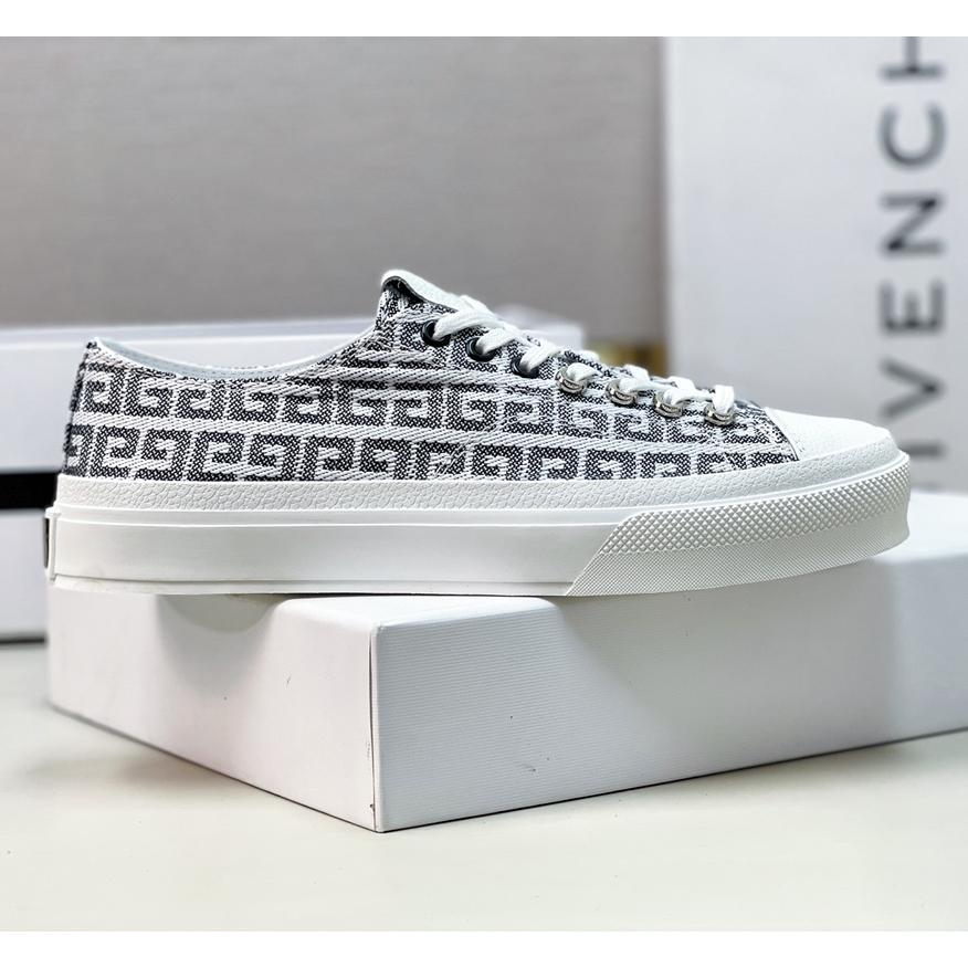 Givenchy Sneakers City In 4G Jacquard - FashionPlug