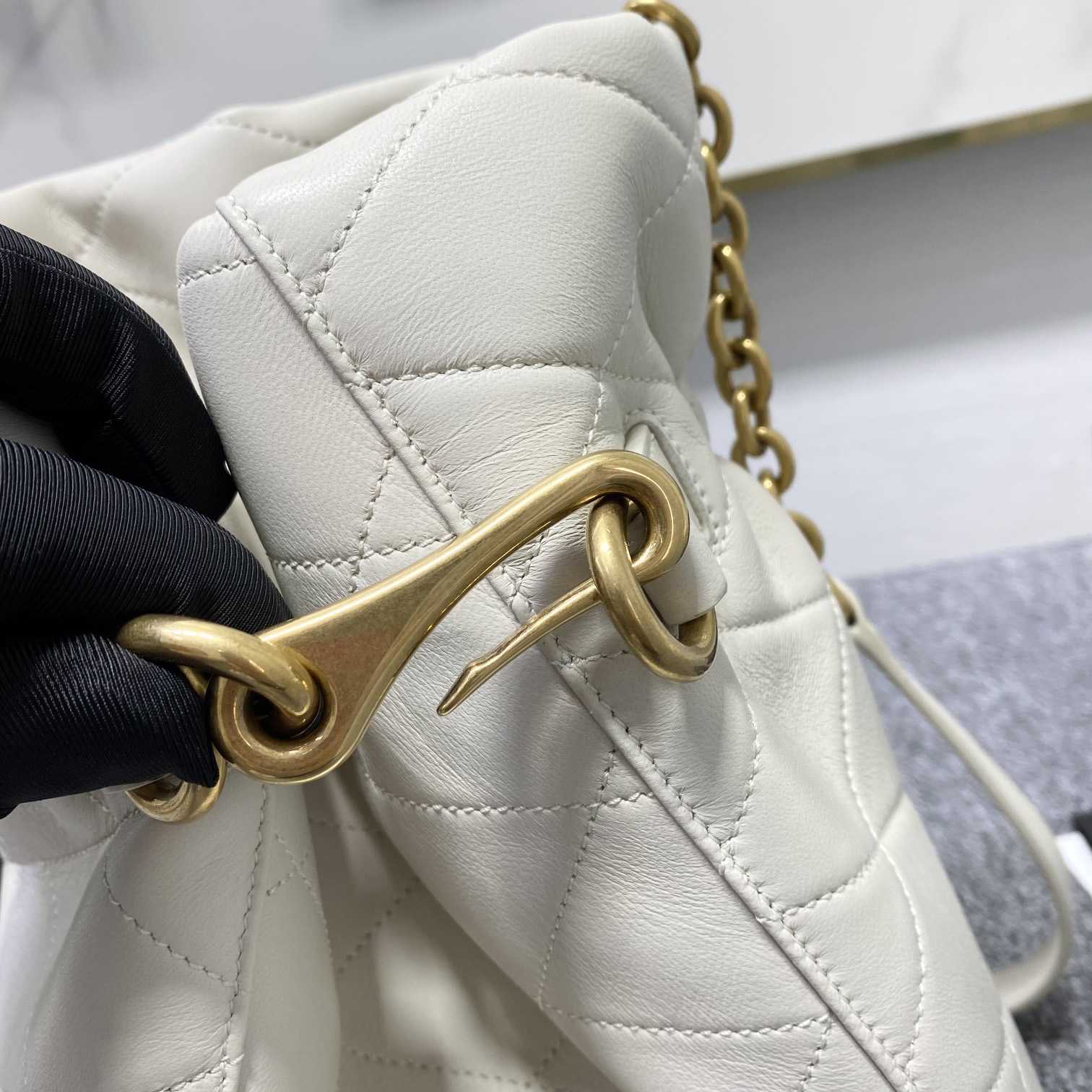 Saint Laurent Le Maillon Hook Bucket Bag(7.5x10.6x4.7cm) - FashionPlug