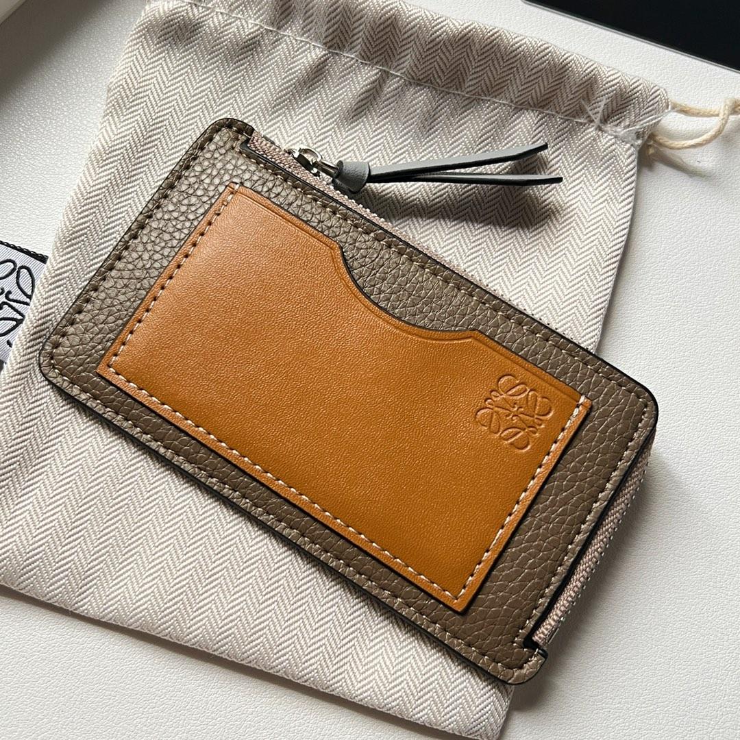 Loewe Coin Cardholder In Soft Grained Calfskin - FashionPlug