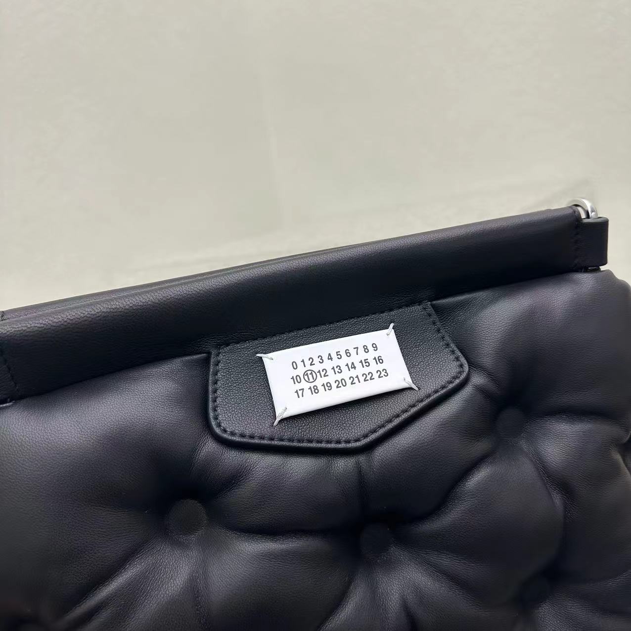 Maison Margiela Glam Slam Classique Medium Shoulder Bag(30-22-10cm) - FashionPlug