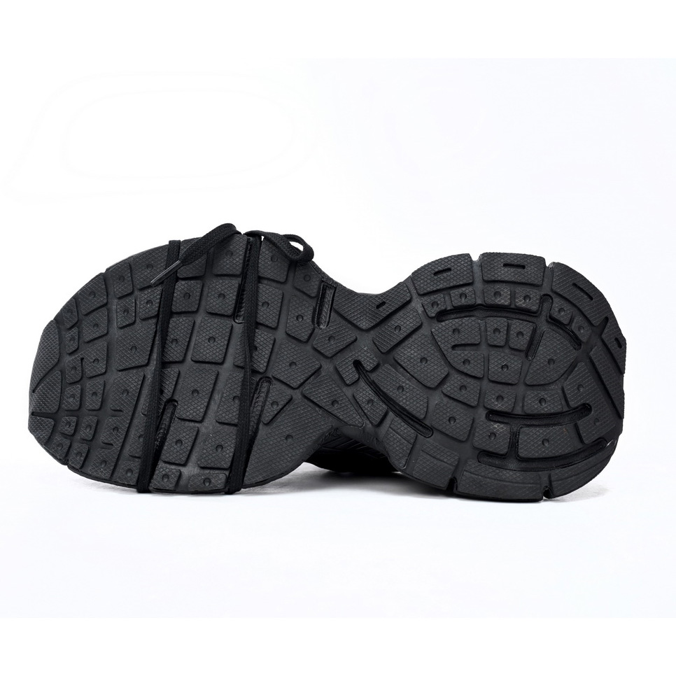 Balenciaga 3XL Trainers In Black - FashionPlug