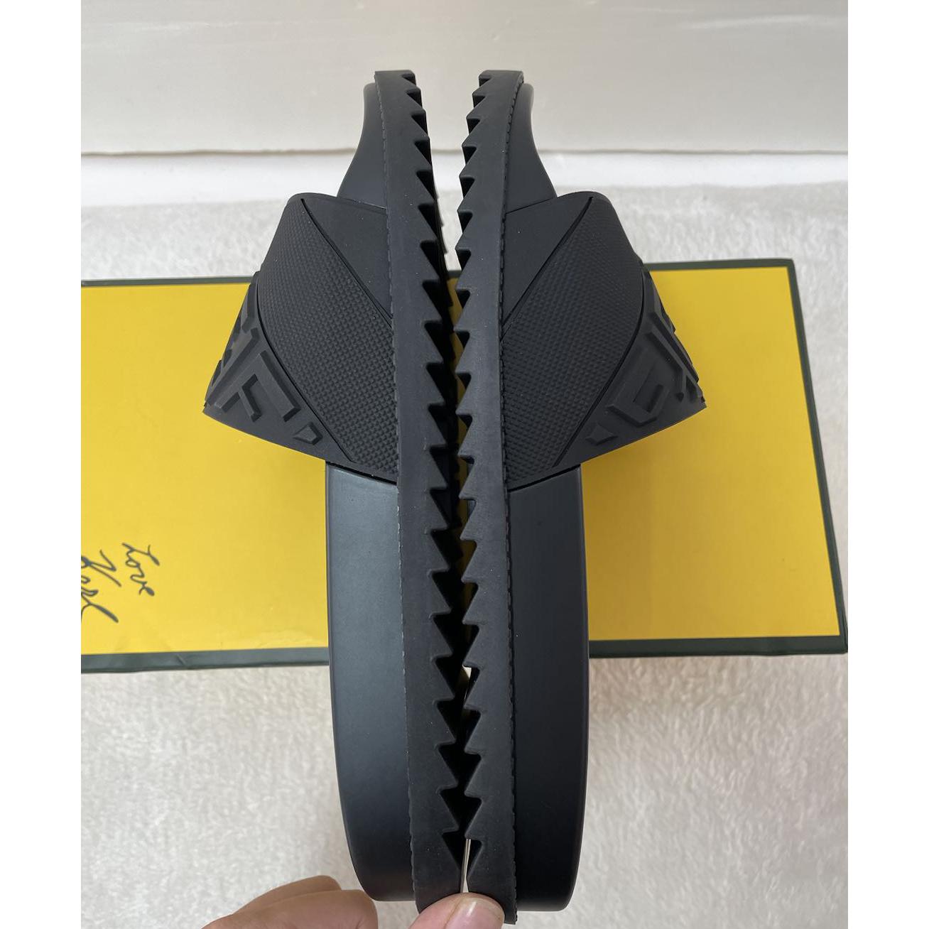 Fendi Black Rubber Footbed Slides - FashionPlug