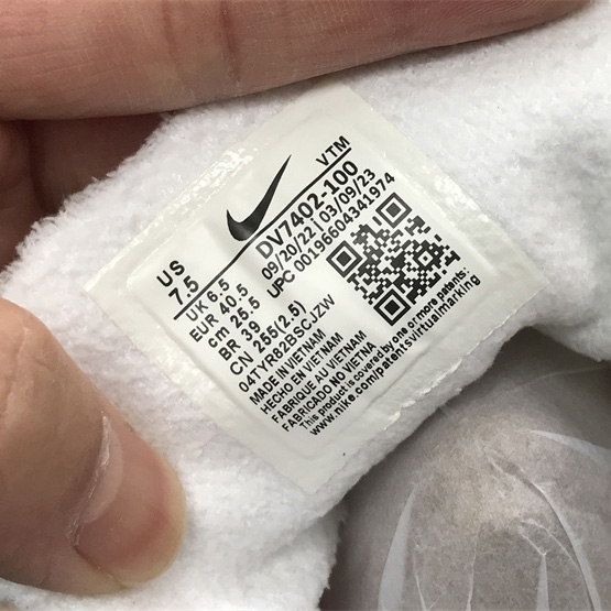 Nike Air Max Scorpion Sneaker      DV7402-100  - FashionPlug