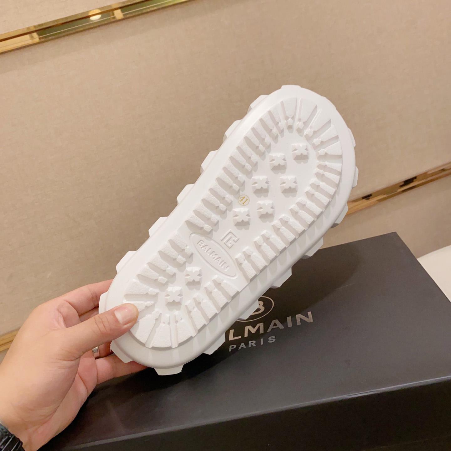 Balmain Embossed-logo Detail Slides - FashionPlug