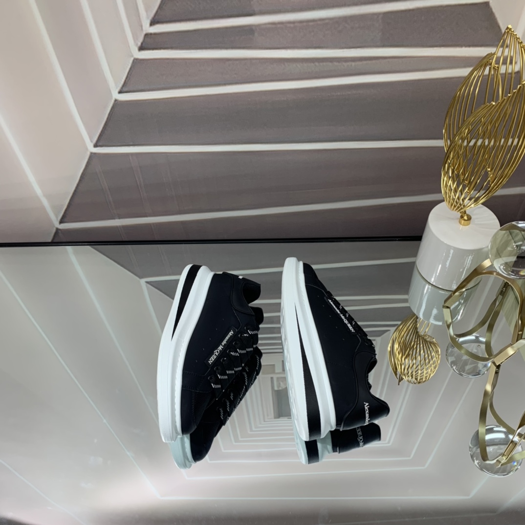 Alexander Mqueen Oversized Low-top Sneakers - FashionPlug