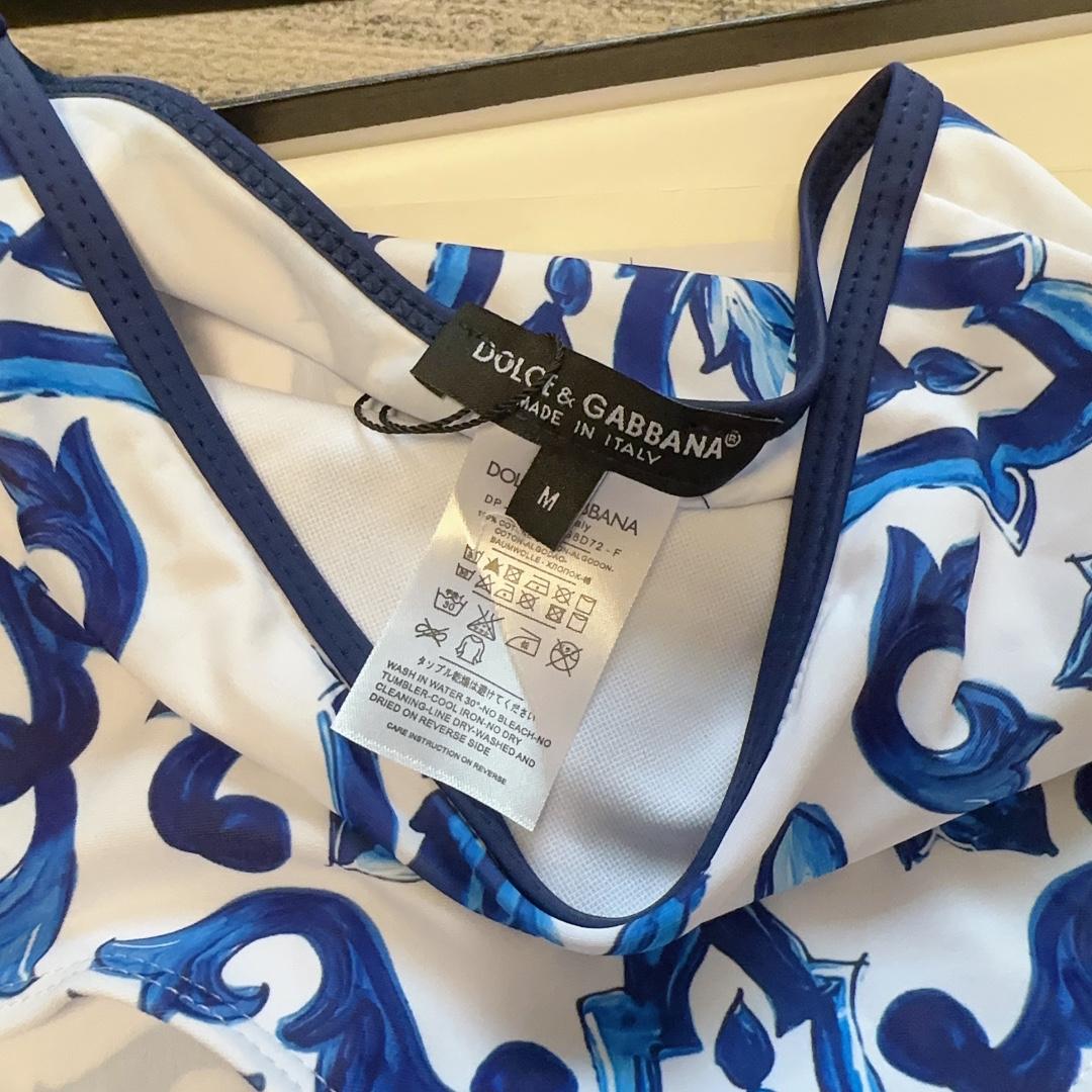 Dolce & Gabbana Majolica-print Balconette Bikini - FashionPlug
