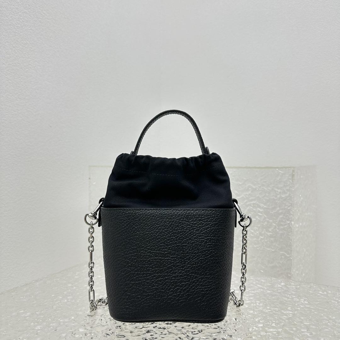 Maison Margiela Women's Bucket Bag(15x23×15cm) - FashionPlug