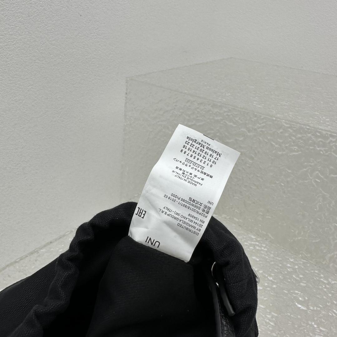 Maison Margiela Women's Bucket Bag(15x23×15cm) - FashionPlug