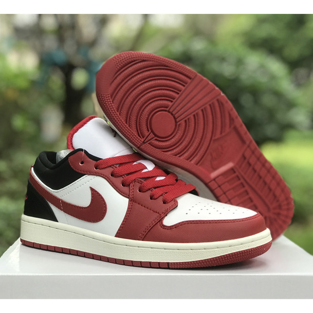 Air Jordan 1 Low Sneaker    DC0774-160 - FashionPlug