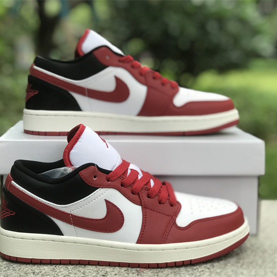 Air Jordan 1 Low Sneaker    DC0774-160 - FashionPlug