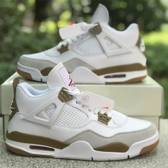 Nike SB x Air Jordan 4 Sneaker      DR5415-120 - FashionPlug