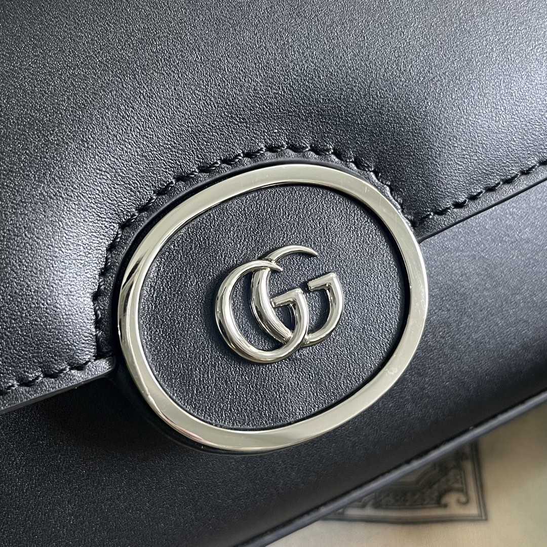 Gucci Petite GG Mini Shoulder Bag (21-10-5cm) - FashionPlug