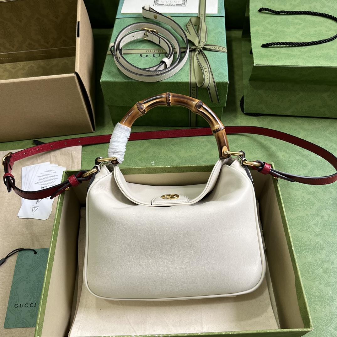 Gucci Diana Small Shoulder Bag(24-15-5cm) - FashionPlug