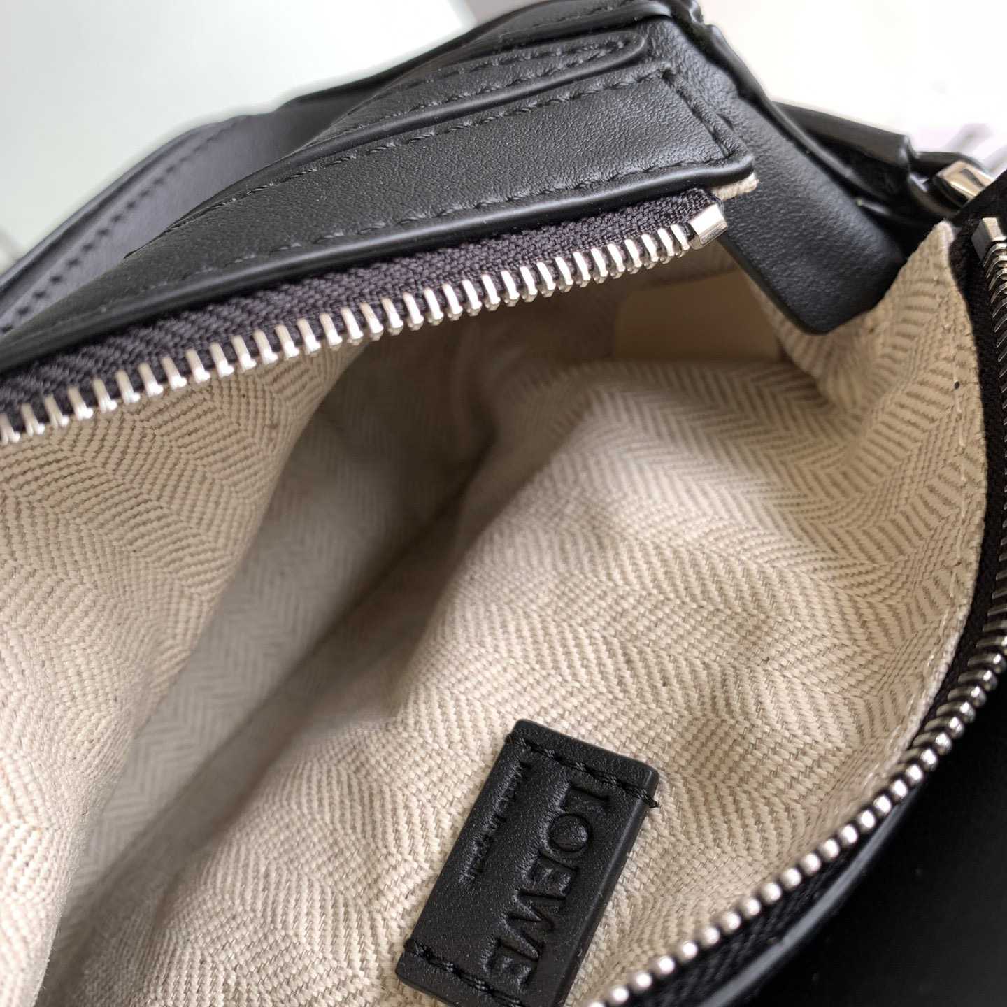 Loewe Mini Puzzle Bag  (18*12.5*8cm) - FashionPlug