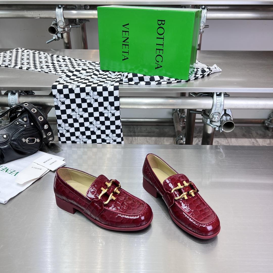 Bottega Veneta Monsieur Loafer - FashionPlug