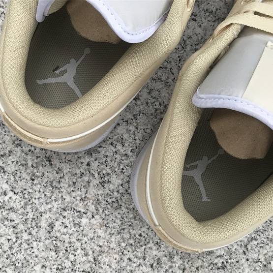 Air Jordan 1 Low SE “Canvas” Sneaker      FN3722-701 - FashionPlug