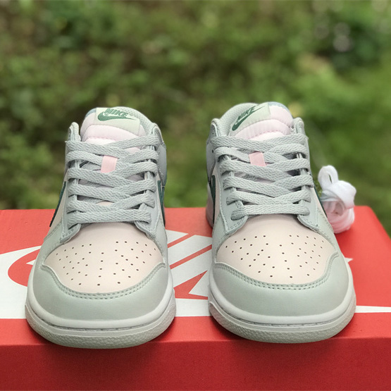 Dunk Low “Mineral Teal” Sneaker       FD1232-002 - FashionPlug