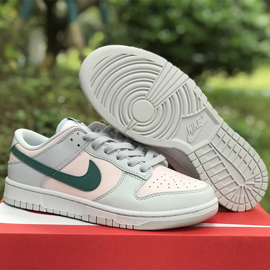 Dunk Low “Mineral Teal” Sneaker       FD1232-002 - FashionPlug