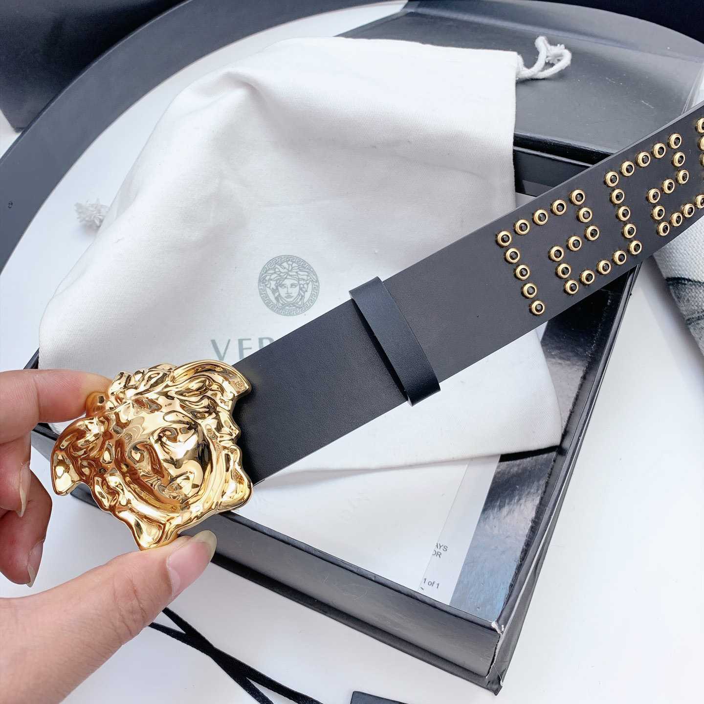 Versace Medusa Leathre Belt    40mm - FashionPlug
