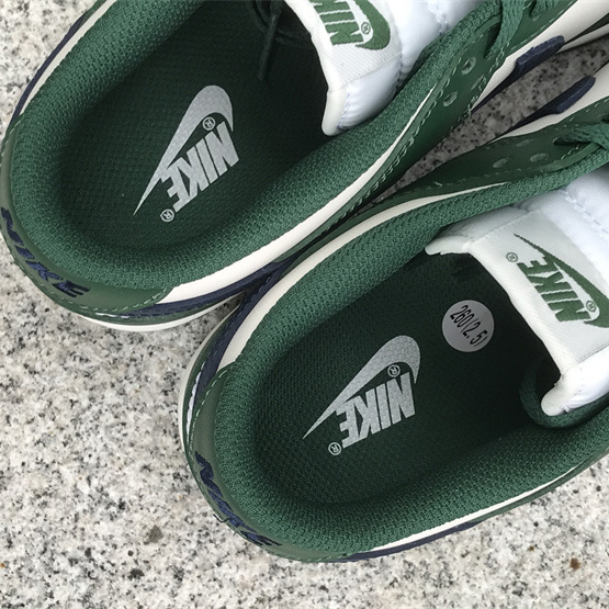 Nike Dunk Low “Gorge Green” Sneakers      DD1503-300 - FashionPlug