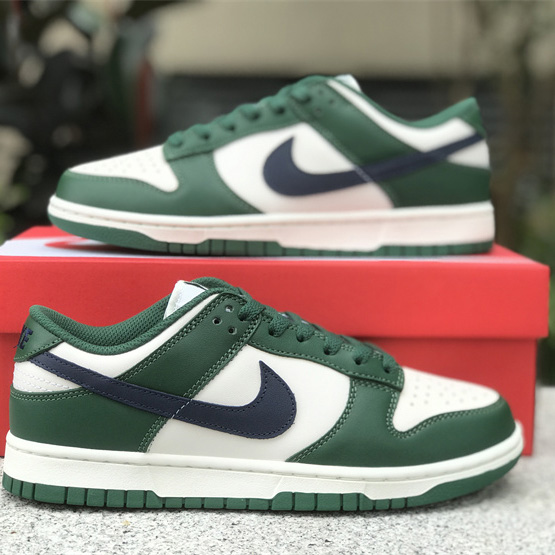 Nike Dunk Low “Gorge Green” Sneakers      DD1503-300 - FashionPlug