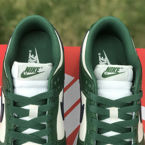 Nike Dunk Low “Gorge Green” Sneakers      DD1503-300 - FashionPlug