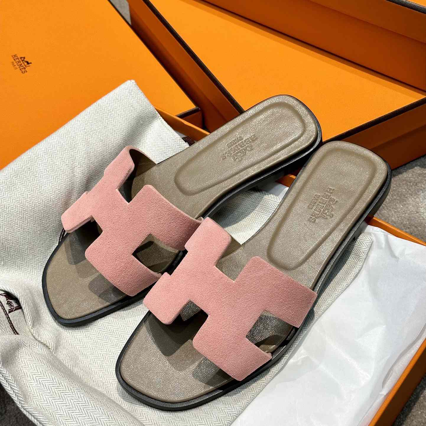 Hermes Oran Sandal - FashionPlug