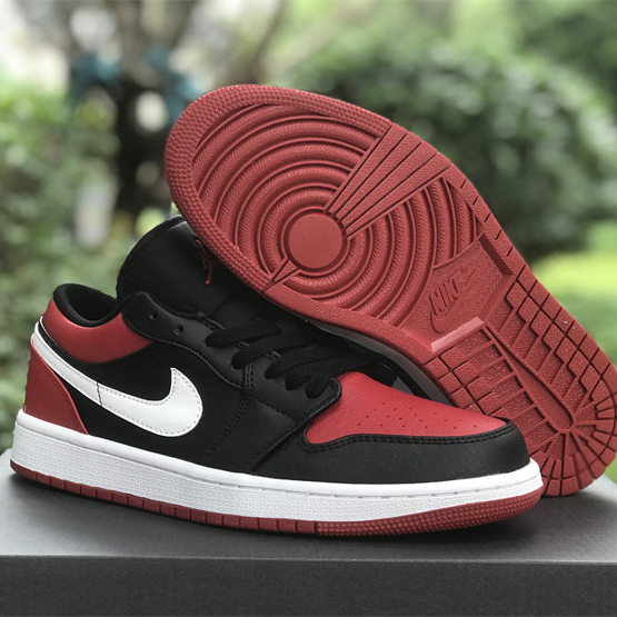 Air Jordan 1 Low Sneaker      553558-066 - FashionPlug