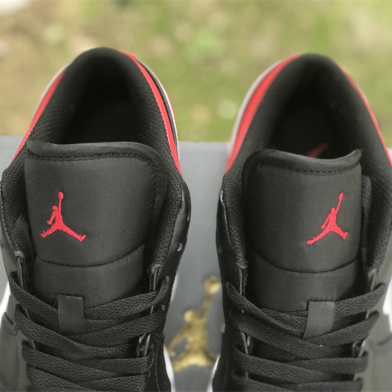 Air Jordan 1 Low Sneaker      553558-066 - FashionPlug