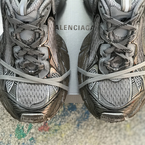 Balenciaga 3XL Trainers - FashionPlug