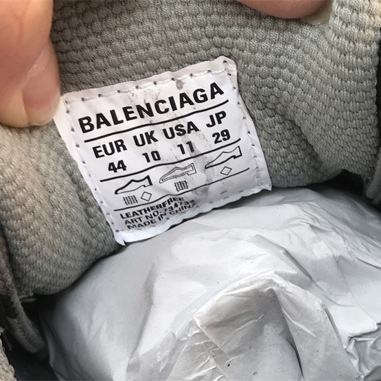 Balenciaga 3XL Trainers - FashionPlug