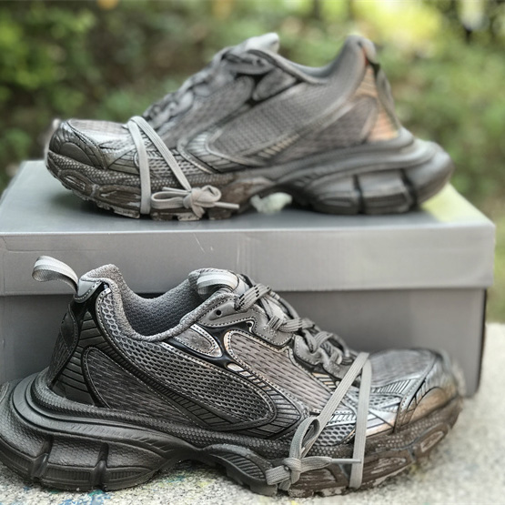 Balenciaga 3XL Trainers - FashionPlug