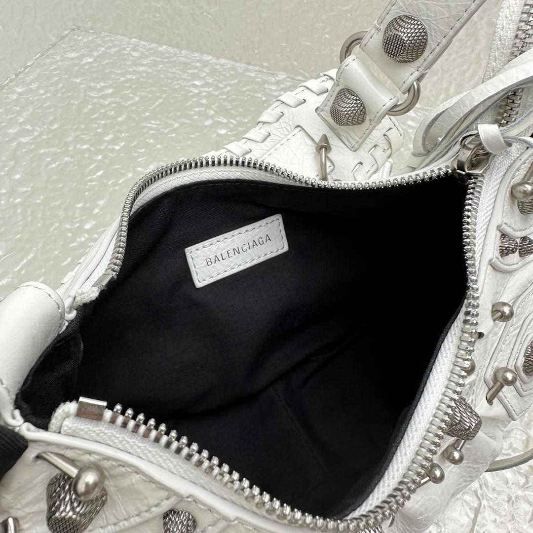 Balenciaga Women's Le Cagole Shoulder Bag(26-16-9.9cm) - FashionPlug