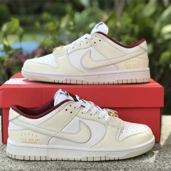 Nike Dunk Low Sneaker          DV1160-100 - FashionPlug