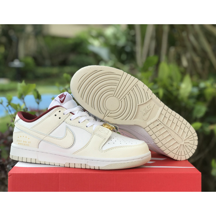 Nike Dunk Low Sneaker          DV1160-100 - FashionPlug