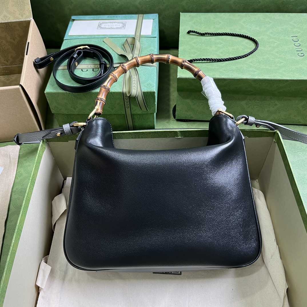 Gucci Diana Medium Shoulder Bag(30-23-6.5cm) - FashionPlug