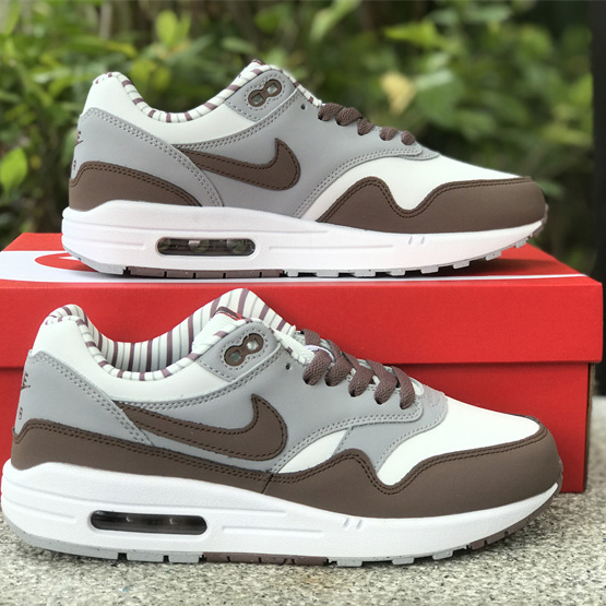 Nike Air Max 1 “Shima Shima” Sneaker          FB8916-100 - FashionPlug