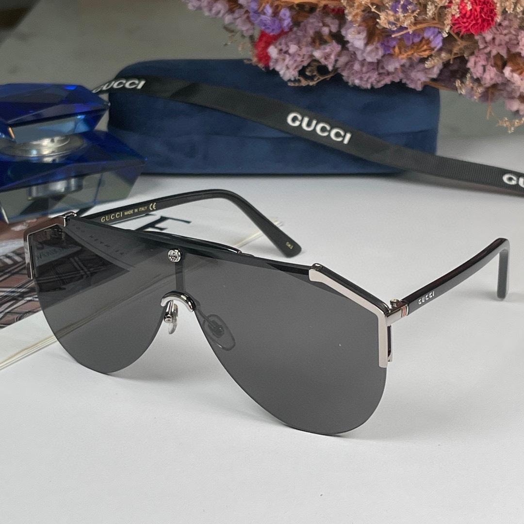 Gucci GG0584S Sunglasses - FashionPlug