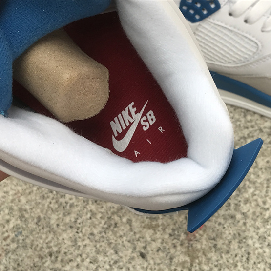 Nike SB x Air Jordan 4 Sneaker      DR5415-104  - FashionPlug