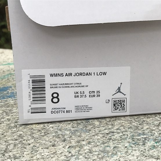 Air Jordan 1 Low Sneaker    DC0774-801 - FashionPlug