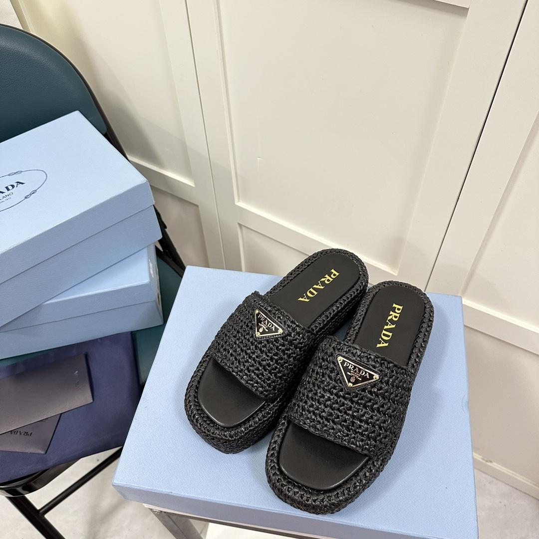 Prada Crochet Flatform Slides - FashionPlug