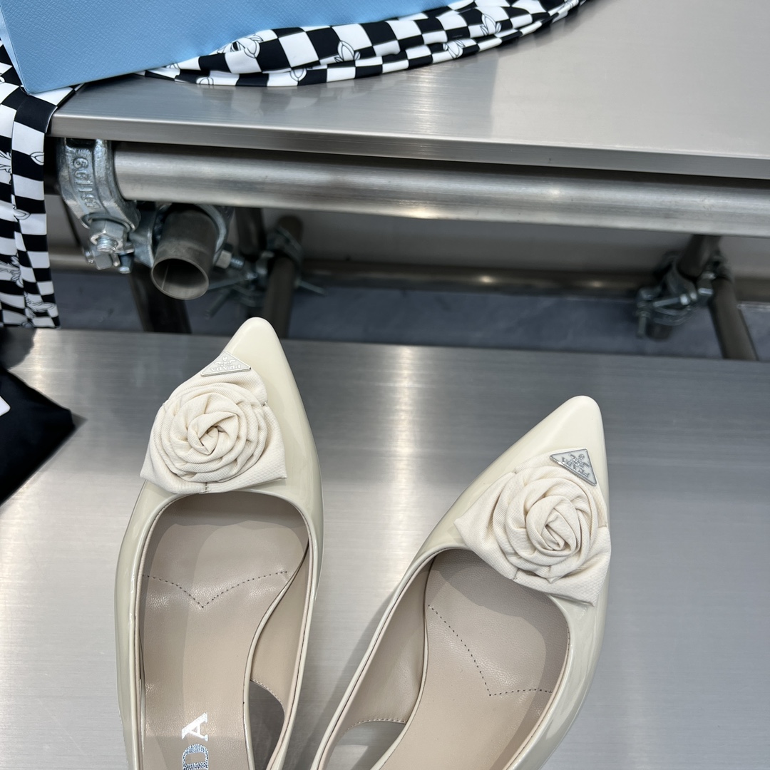 Prada 55mm Flower-appliqué Slingback Pumps - FashionPlug