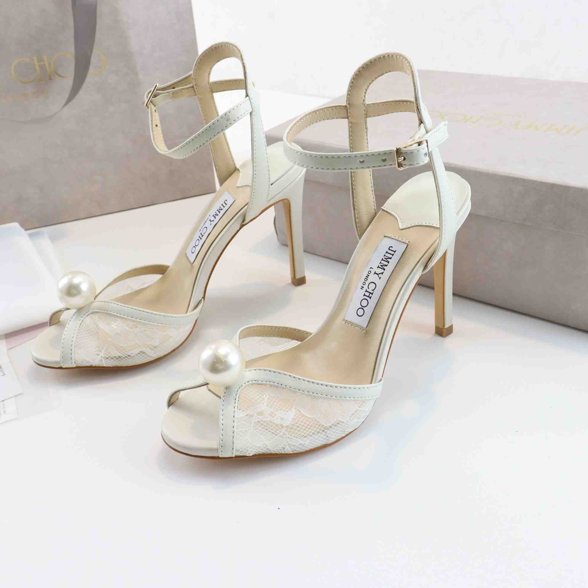 Jimmy Choo Sacora 85  - FashionPlug