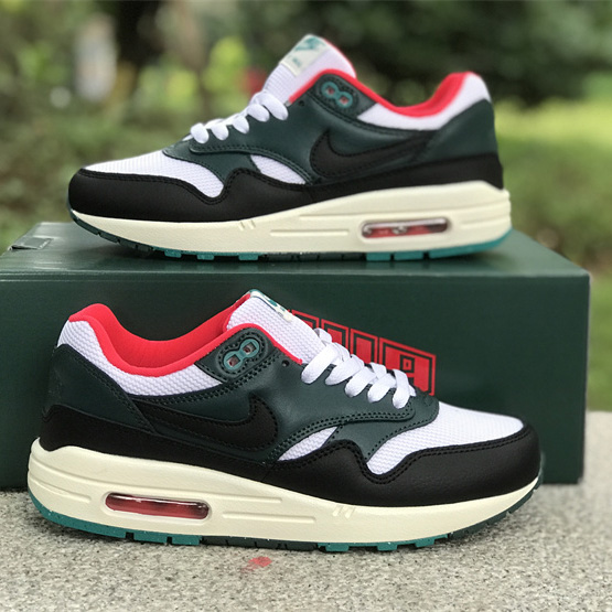 LeBron x Nike Air Max 1 “Liverpool” Sneaker           FB8914-100 - FashionPlug