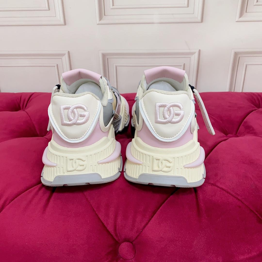 Dolce & Gabbana Mixed-Material Airmaster Sneakers - FashionPlug