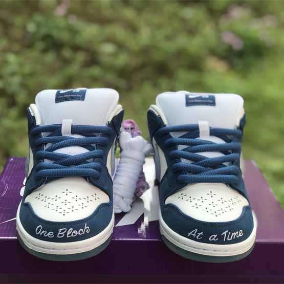 Born x Raised x Nike SB Dunk Low Sneaker    FN7819-400 - FashionPlug