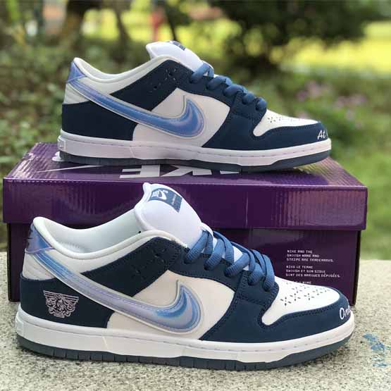 Born x Raised x Nike SB Dunk Low Sneaker    FN7819-400 - FashionPlug
